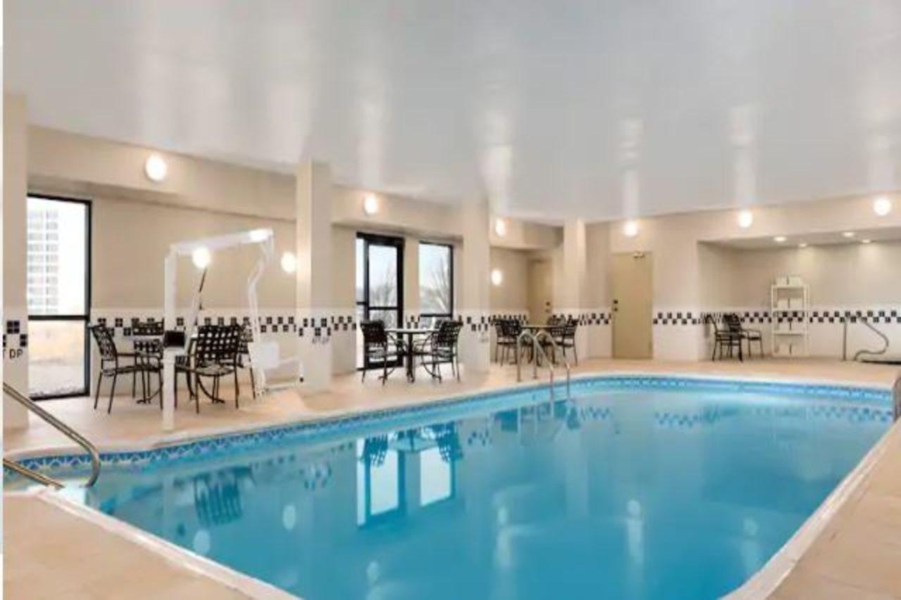 Hampton Inn Wichita-East Εξωτερικό φωτογραφία