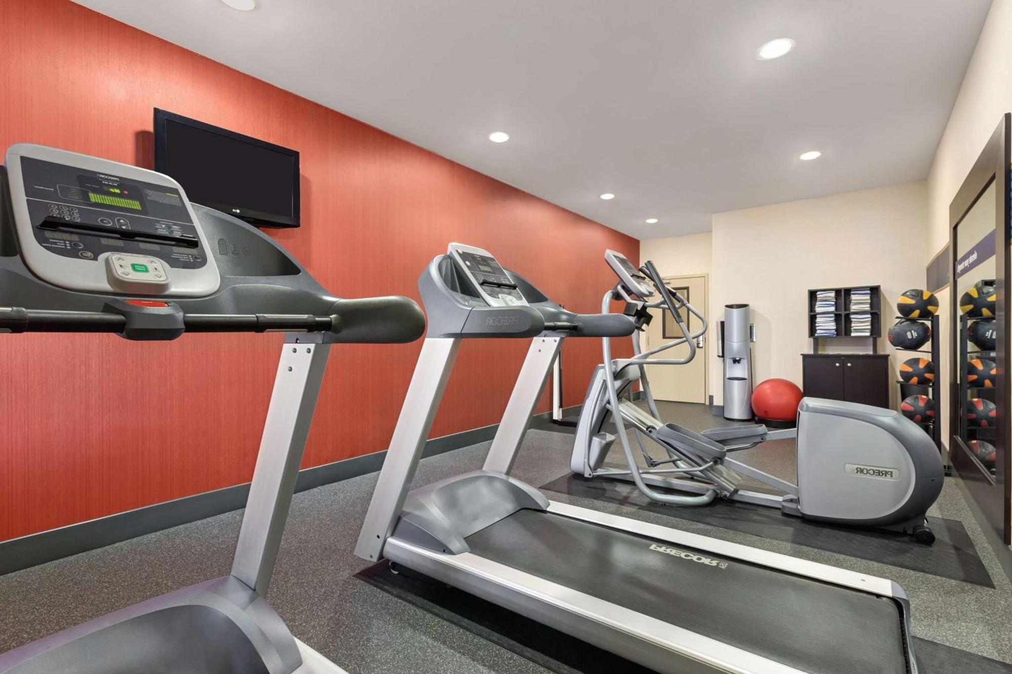 Hampton Inn Wichita-East Εξωτερικό φωτογραφία
